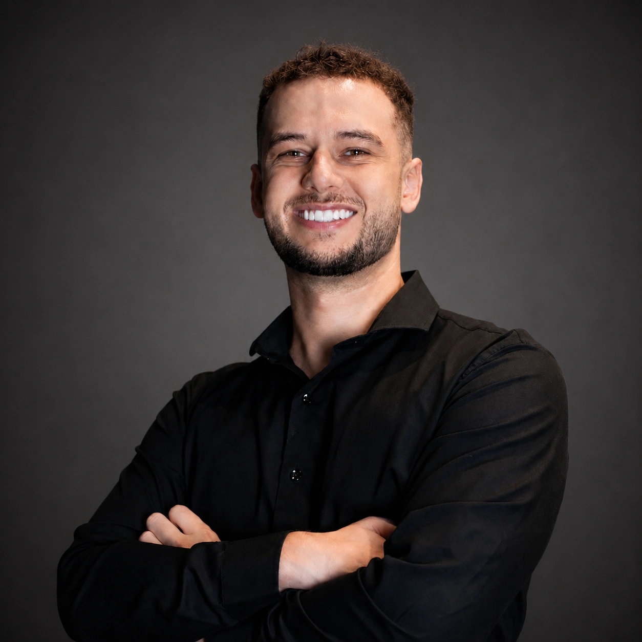 Retrato de Murilo Weber, Executivo de Contas e Especialista em Cartas Contempladas da Invest Master